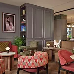 Radisson Red Kudamm ברלין