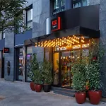 מלון Radisson Red Kudamm