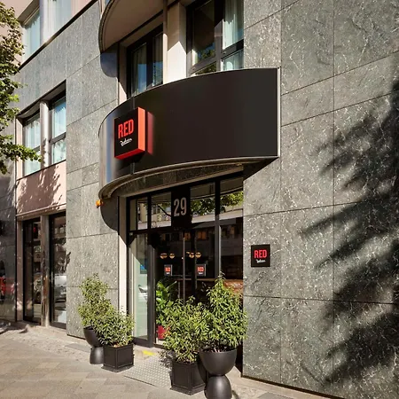 Szálloda Radisson Red Kudamm 4*