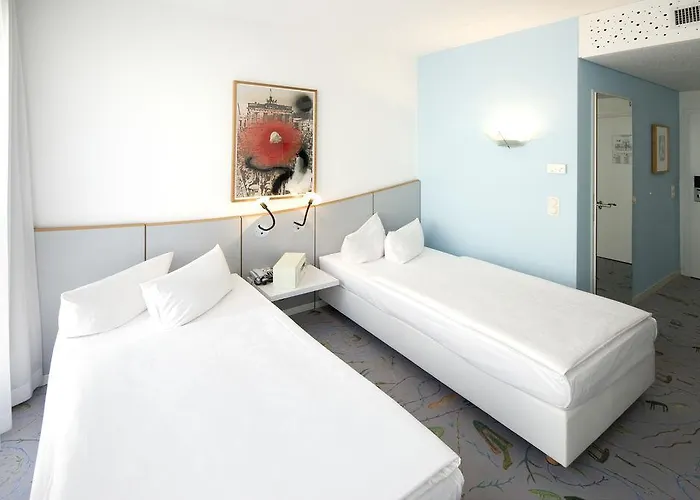 Radisson Red Kudamm Otel