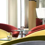Radisson Red Kudamm 호텔 4*