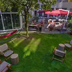 Radisson Red Kudamm