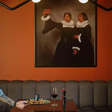 호텔 Radisson Red Kudamm