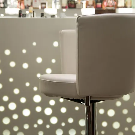 Radisson Red Kudamm Отель 4*