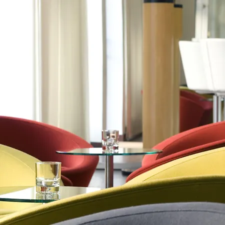 Radisson Red Kudamm Отель 4*