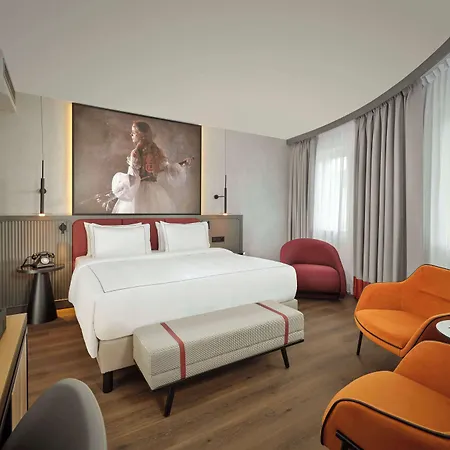 Radisson Red Kudamm 호텔 4*