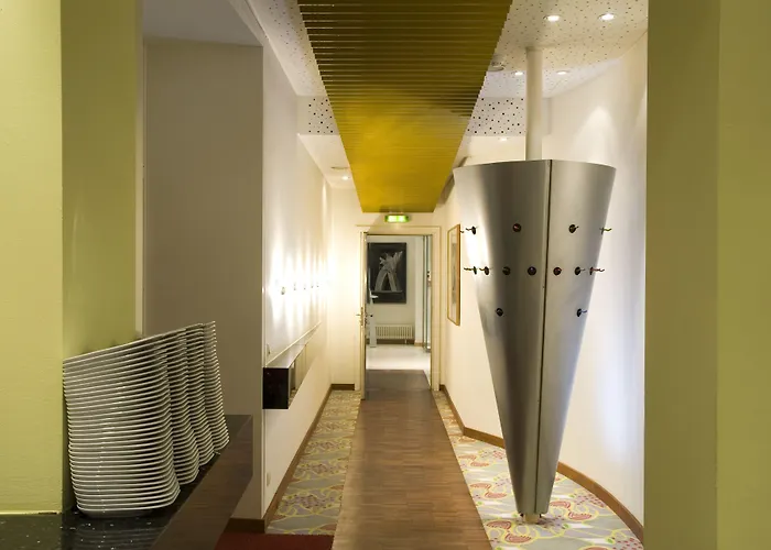 Radisson Red Kudamm Hotel