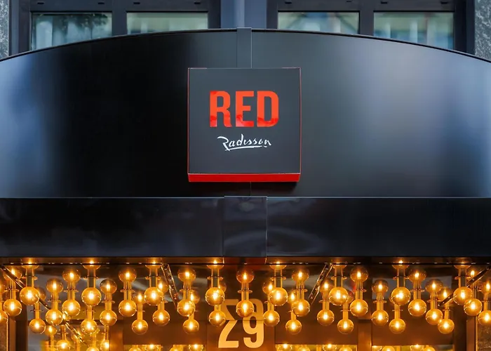 فندق Radisson Red Kudamm 4*
