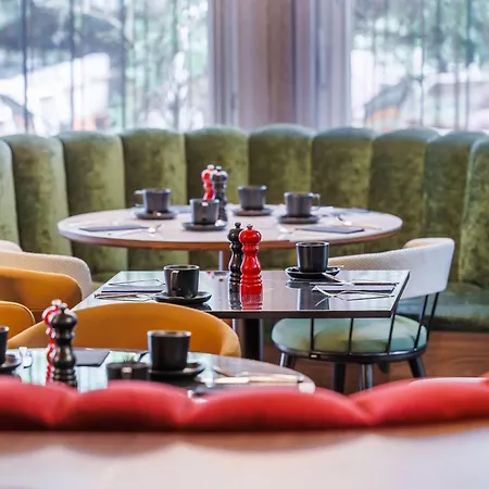 Radisson Red Kudamm Отель 4*