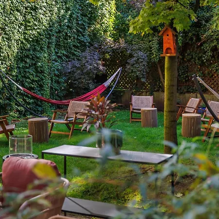 Hotel Radisson Red Kudamm 4*