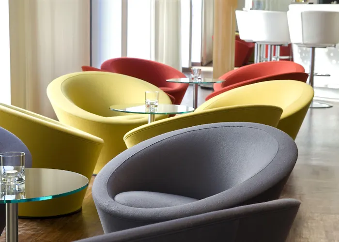 Radisson Red Kudamm Hotel 4*